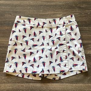 Talbots Petite Nautical Sailboat White Summer Skort in Size 2P